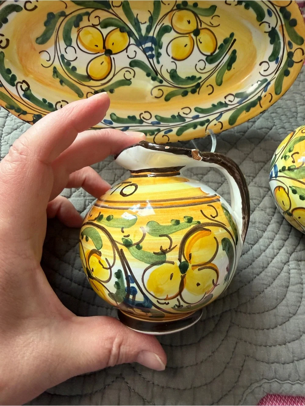 Hand-Painted Italian-Style Ceramic Serving Platter in Yellow & Green - Picture 6 of 8